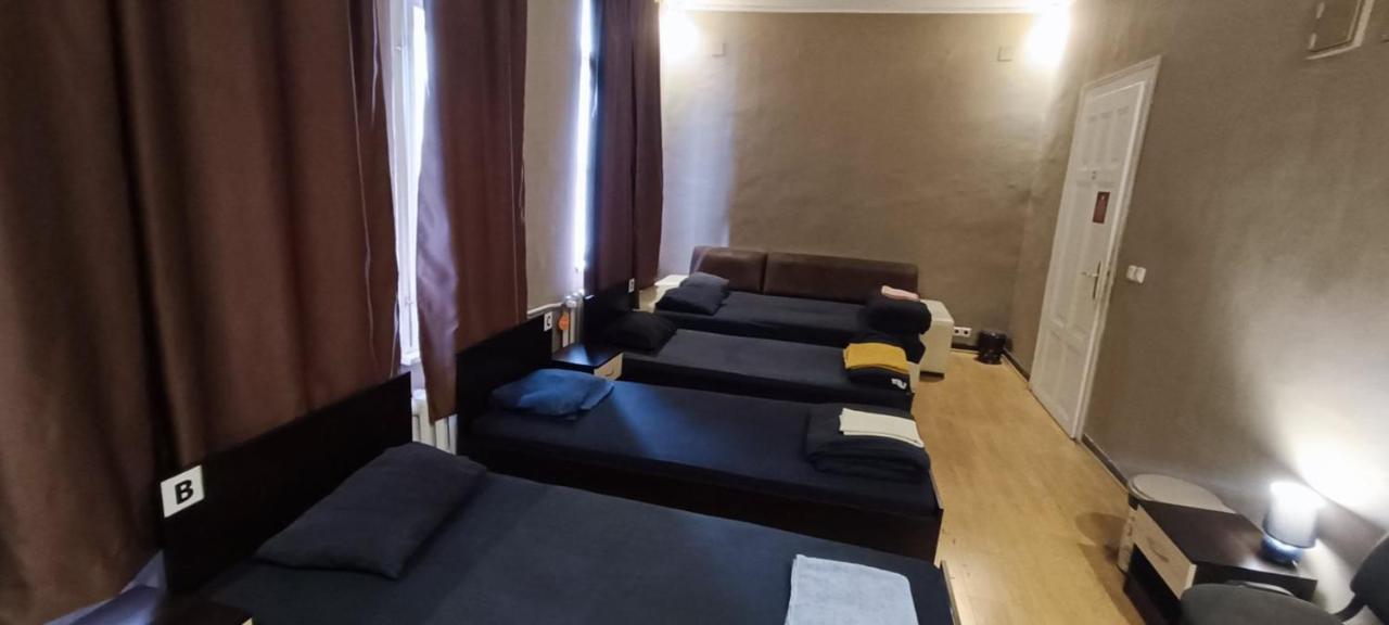 Best Private Rooms In The Center Sofia Luaran gambar