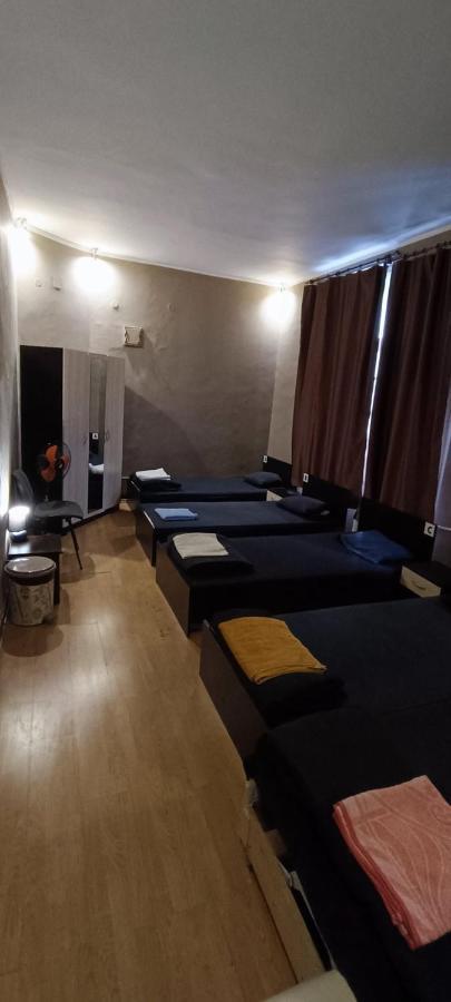 Best Private Rooms In The Center Sofia Luaran gambar